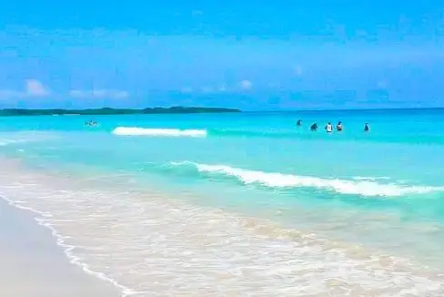 Cayo Varadero o Punta Varadero, Alquiler Vacacional en Venezuela - Playa de arena blanca y aguas cristalinas en Morrocoy