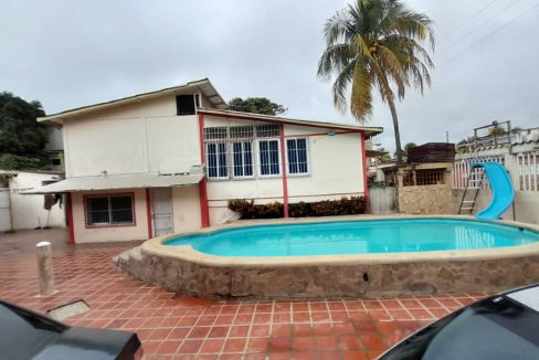 Posada con piscina, Alquiler Vacacional en Venezuela - Casa de hospedaje con piscina para turistas